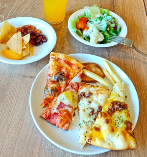 shakeys2.jpg