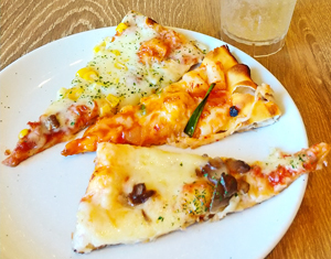 shakeys2_2.jpg